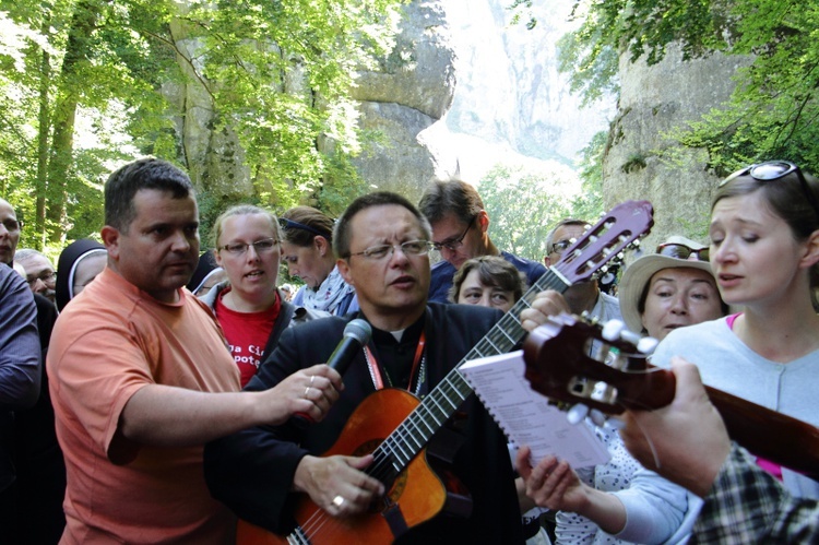 Abp Grzegorz Ryś w odwiedzinach u wspólnoty śródmiejskiej 38. PPK