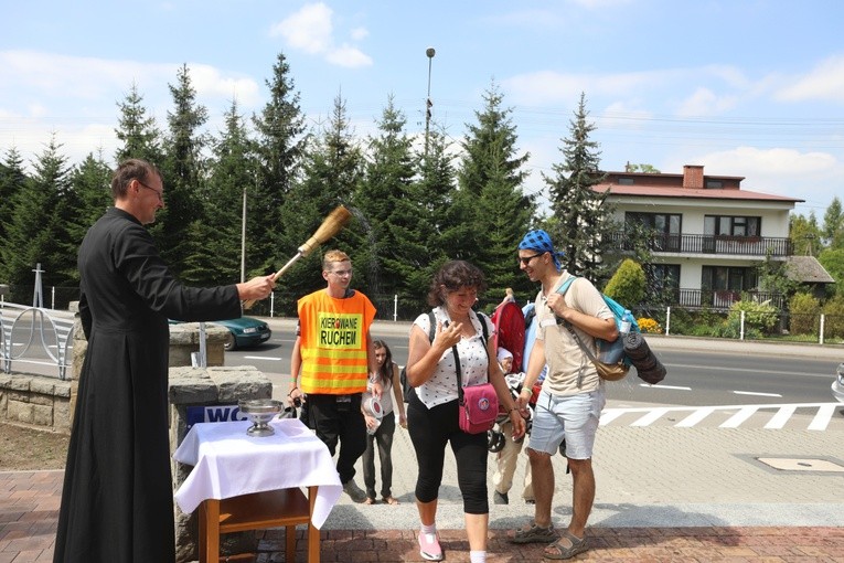 Pielgrzymi hałcnowscy w Wilamowicach - 2018