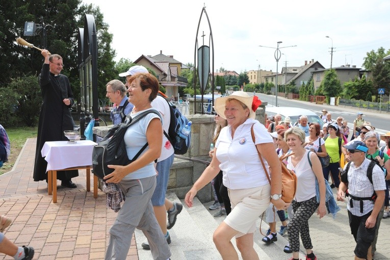Pielgrzymi hałcnowscy w Wilamowicach - 2018
