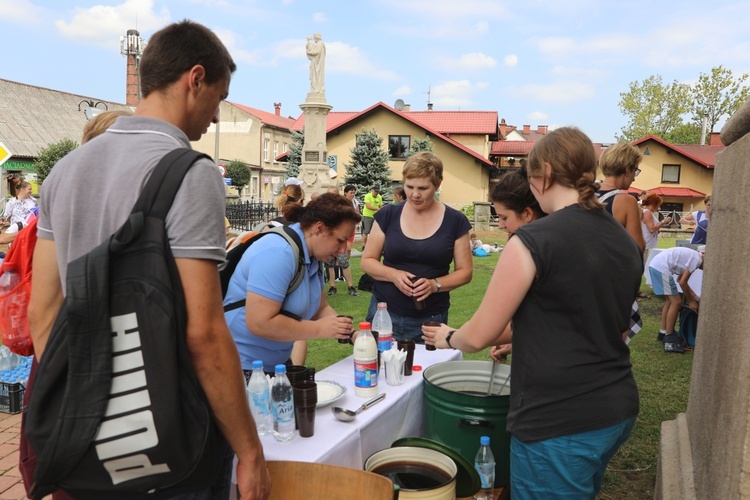 Pielgrzymi hałcnowscy w Wilamowicach - 2018