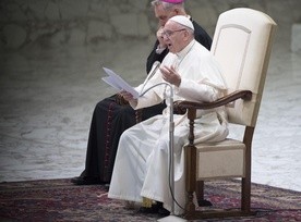 Franciszek: Bez prymatu Boga łatwo popadamy w bałwochwalstwo