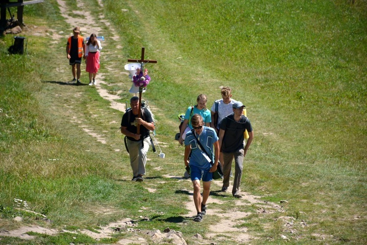 Lubelscy pielgrzymi na Świętym Krzyżu