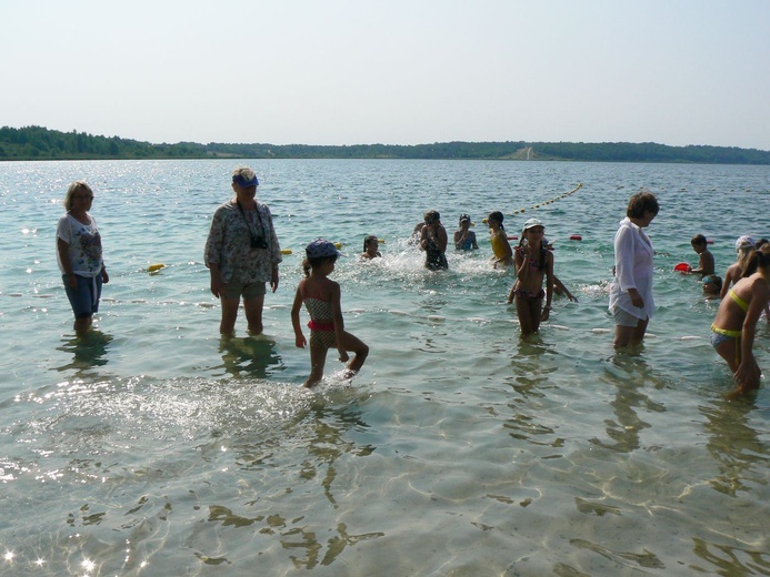 Półkolonie nad jeziorem