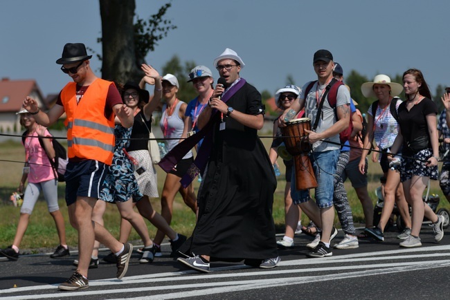 Kolumna opoczyńska już w drodze