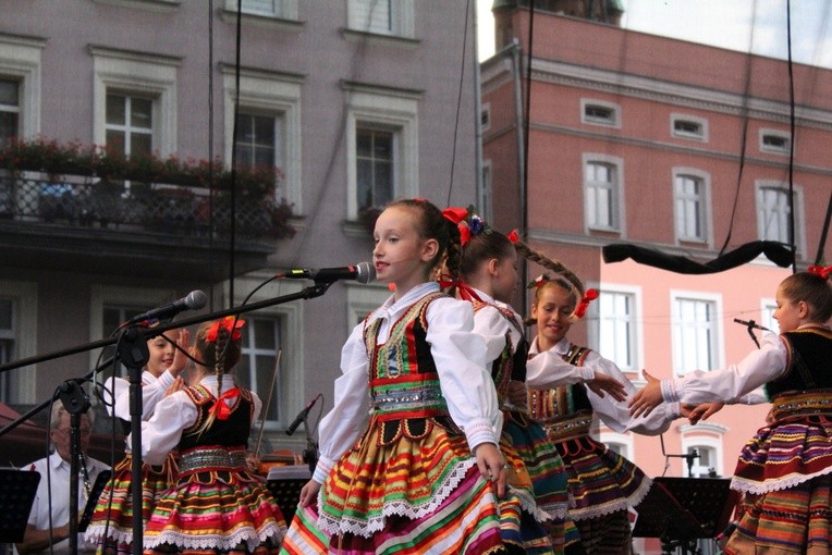 Festiwal Folkloru w Nowej Rudzie