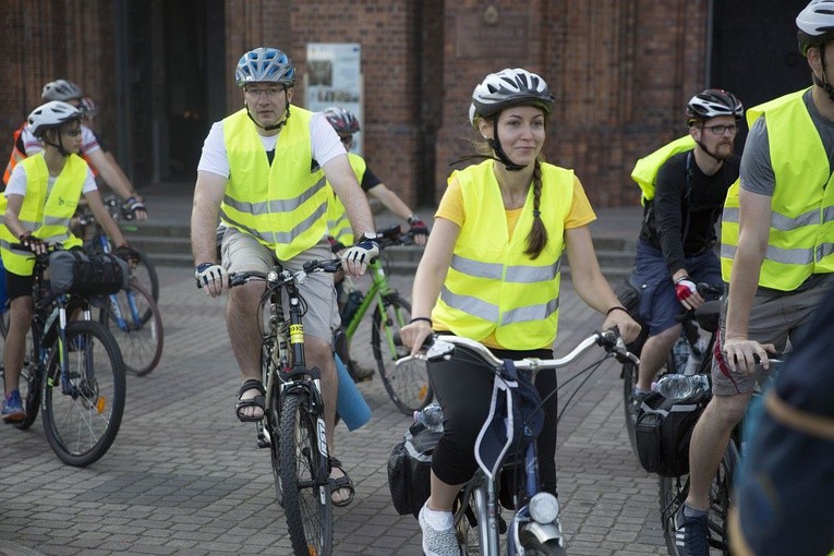 Pielgrzymka rowerowa WAPM