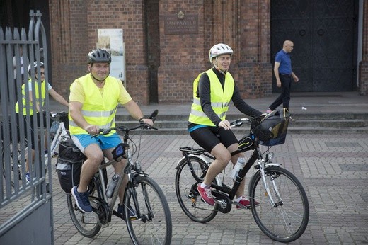 Pielgrzymka rowerowa WAPM