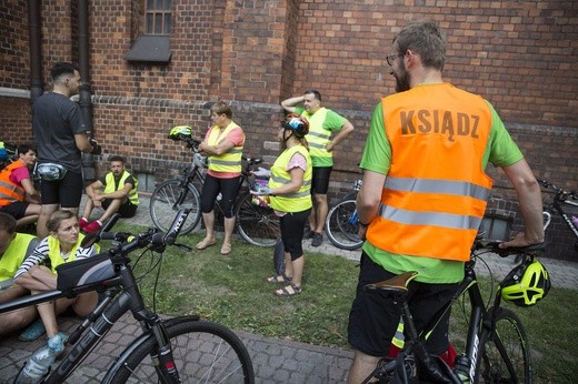 Pielgrzymka rowerowa WAPM