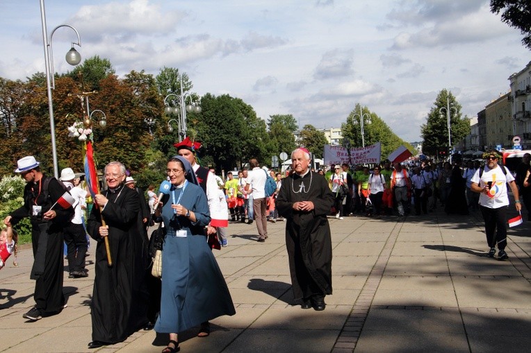 38. PPK na Jasnej Górze - powitanie przez abp. Marka Jędraszewskiego