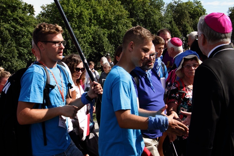 38. PPK na Jasnej Górze - powitanie przez abp. Marka Jędraszewskiego