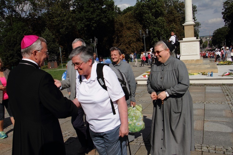 38. PPK na Jasnej Górze - powitanie przez abp. Marka Jędraszewskiego