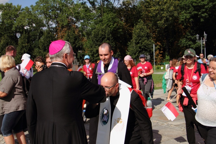 38. PPK na Jasnej Górze - powitanie przez abp. Marka Jędraszewskiego