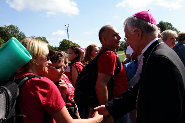 38. PPK na Jasnej Górze - powitanie przez abp. Marka Jędraszewskiego