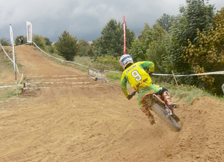 Super Enduro w Jeleniej Dolinie