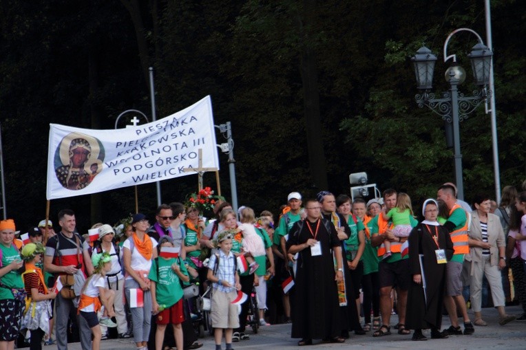 38. PPK na Jasnej Górze - powitanie przez abp. Marka Jędraszewskiego