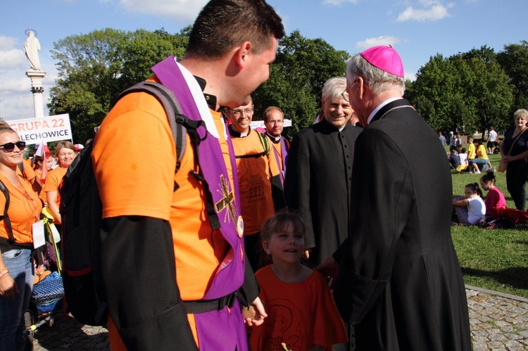 38. PPK na Jasnej Górze - powitanie przez abp. Marka Jędraszewskiego