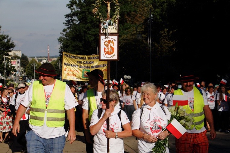 38. PPK na Jasnej Górze - powitanie przez abp. Marka Jędraszewskiego