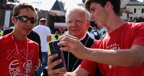 38. PPK na Jasnej Górze - powitanie przez abp. Marka Jędraszewskiego