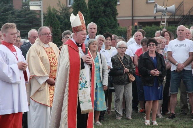 Poświęcenie placu budowy kościoła w Redzie-Ciechocinie