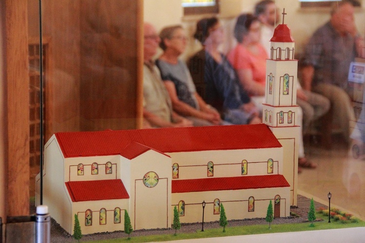 Poświęcenie placu budowy kościoła w Redzie-Ciechocinie