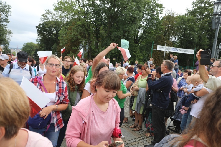 Powitanie 27. Pielgrzymki Diecezji Bielsko-Żywieckiej - grupy hałcnowskie na Jasnej Górze - 2018