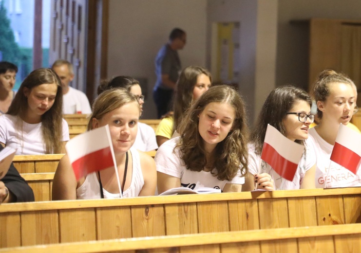 Wieczór pieśni patriotycznej czechowickiej pielgrzymki - Świerklaniec 2018