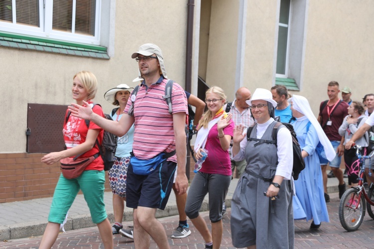 27. Pielgrzymka Cieszyńska na trasie - w Woźnikach - 2018