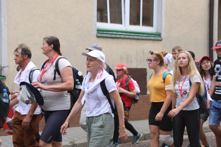 27. Pielgrzymka Cieszyńska na trasie - w Woźnikach - 2018