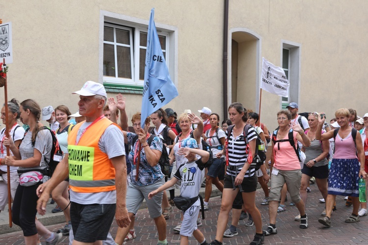 27. Pielgrzymka Cieszyńska na trasie - w Woźnikach - 2018