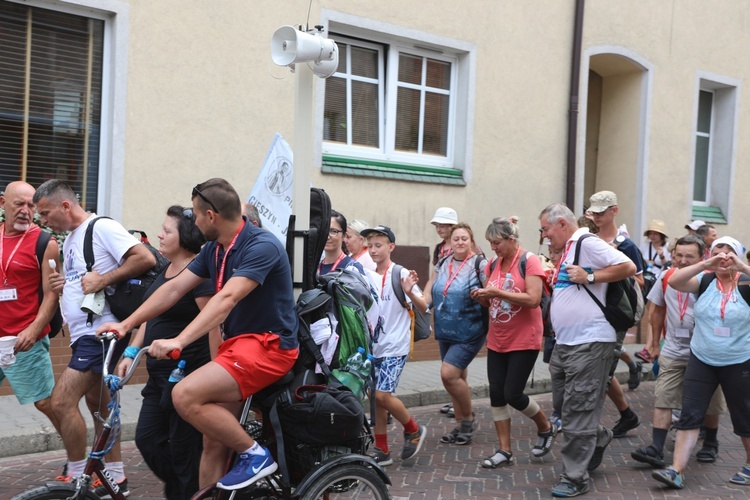 27. Pielgrzymka Cieszyńska na trasie - w Woźnikach - 2018