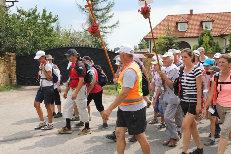 27. Pielgrzymka Cieszyńska na trasie - w Woźnikach - 2018