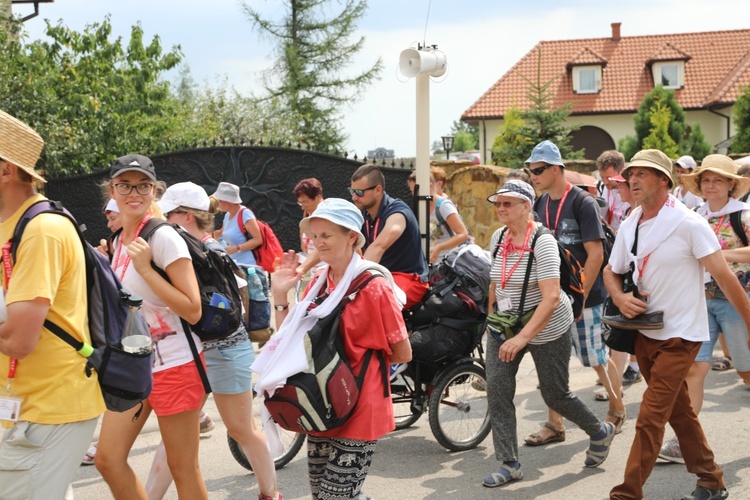 27. Pielgrzymka Cieszyńska na trasie - w Woźnikach - 2018