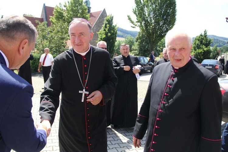 Konsekracja i poświęcenie w Wojakowej