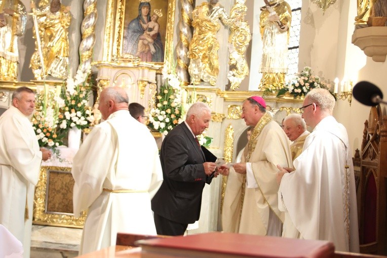 Konsekracja i poświęcenie w Wojakowej