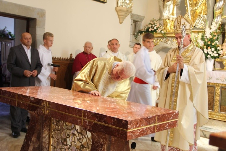 Konsekracja i poświęcenie w Wojakowej