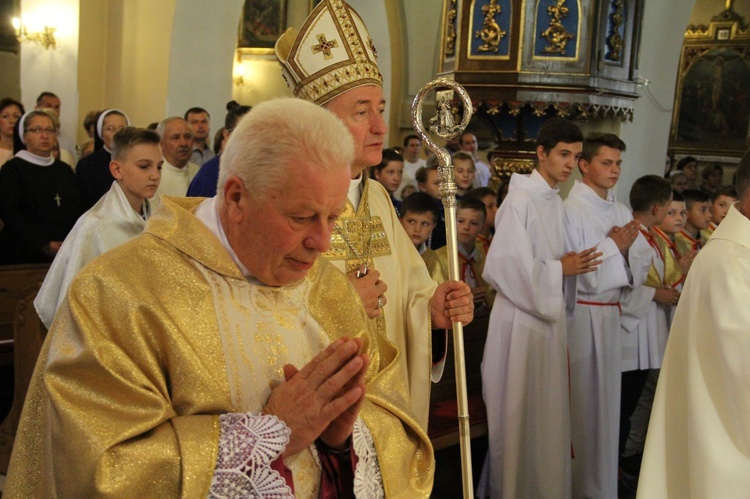 Konsekracja i poświęcenie w Wojakowej