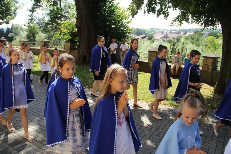 Konsekracja i poświęcenie w Wojakowej