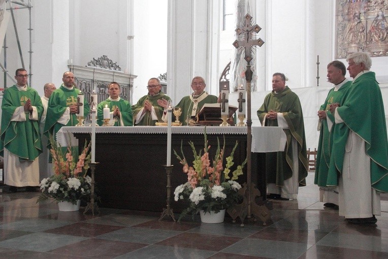 Kiedy brak wartości, pojawia się pustynia