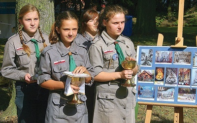 ▲	Każdego roku impreza dedykowana jest określonej rocznicy historycznej.