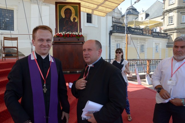 Wejście pielgrzymki radomskiej - jasnogórski szczyt i kaplica Cudownego Obrazu