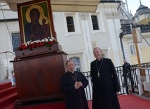 Wejście pielgrzymki radomskiej - jasnogórski szczyt i kaplica Cudownego Obrazu