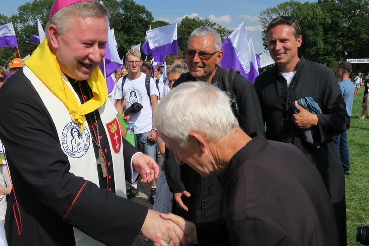 Pielgrzymi dotarli na Jasną Górę