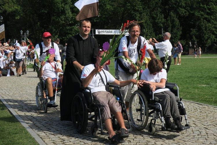 Pielgrzymi dotarli na Jasną Górę