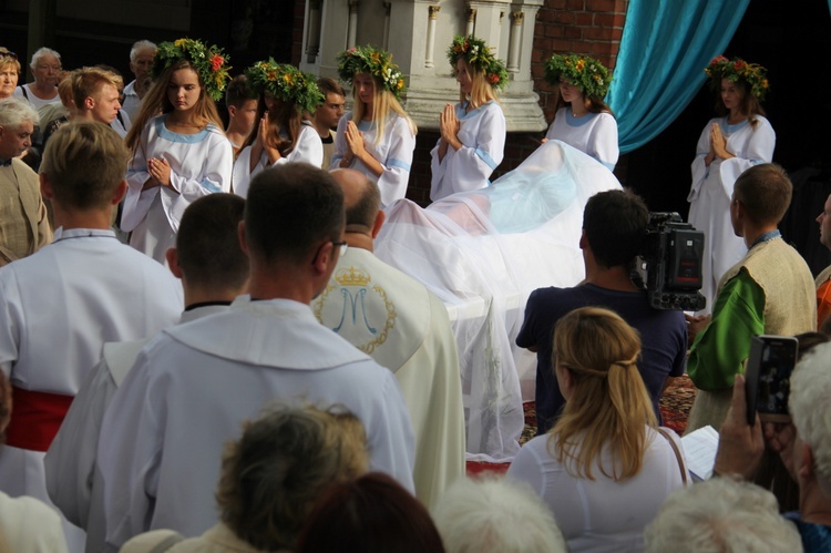 Zaśnięcie Najświętszej Maryi Panny w Piekarach Śl.