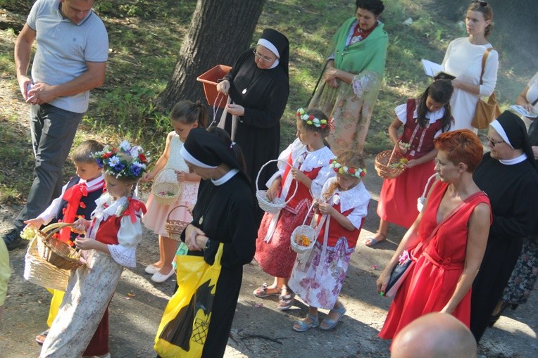 Zaśnięcie Najświętszej Maryi Panny w Piekarach Śl.