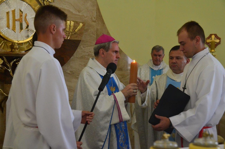 Poświęcenie kościoła w Chrzanowie 