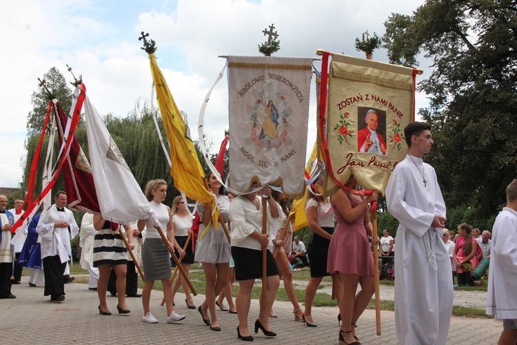 Z Wniebowziętą w Ligocie Książęcej