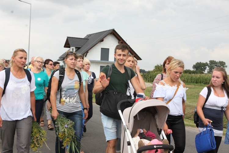 Z Wniebowziętą w Ligocie Książęcej