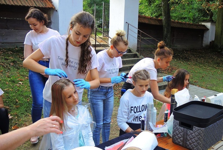 Piknik parafialny i "Bukiet ziela" w Głębowicach - 2018