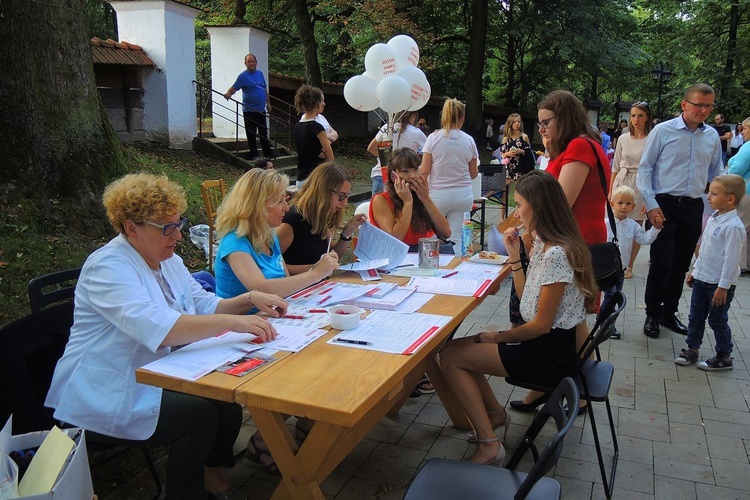 Piknik parafialny i "Bukiet ziela" w Głębowicach - 2018